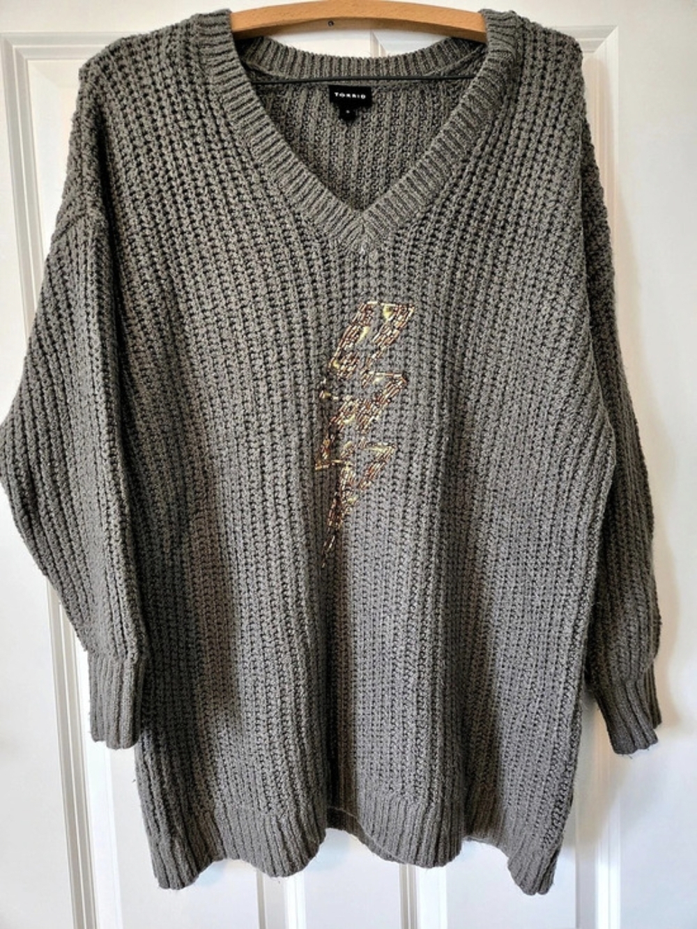 Torrid Gray Chunky Pullover Sweater with Gold Beaded Lightning Bolt V-Neck